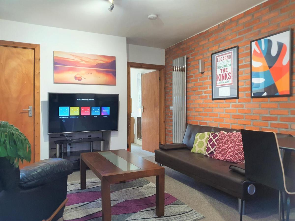 Bath Road Apartments Swindon Extérieur photo