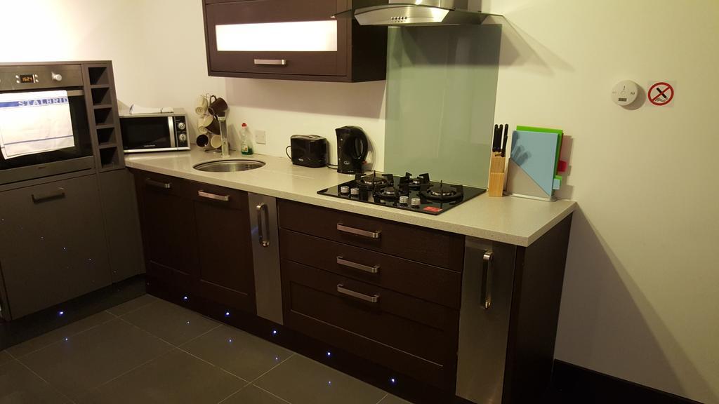 Bath Road Apartments Swindon Chambre photo