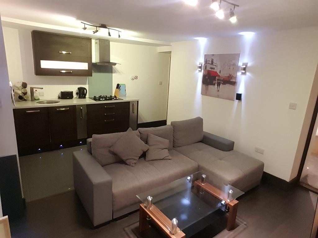 Bath Road Apartments Swindon Chambre photo